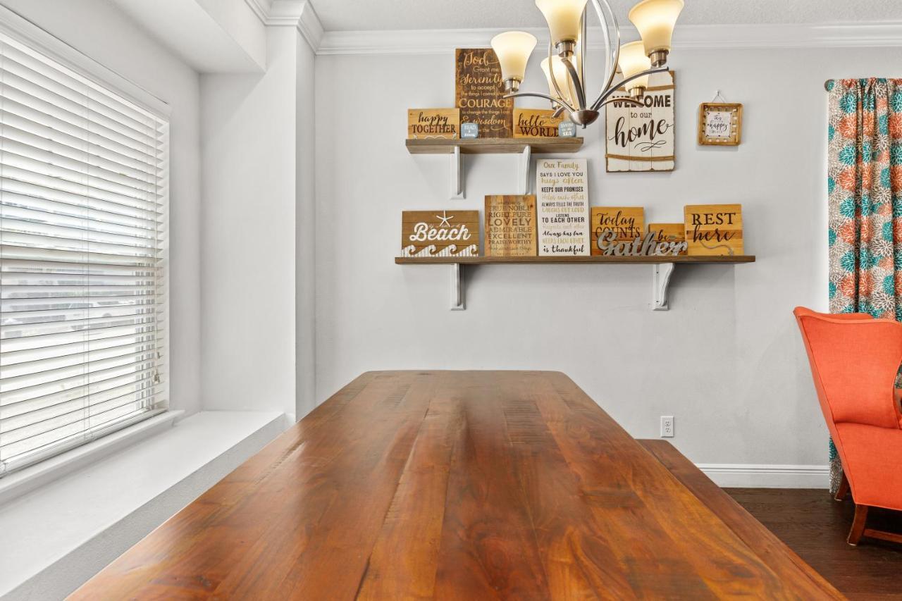 The Fun Orange Home In A Great Location With Bonus Game Room โรสแมรีบีช ภายนอก รูปภาพ